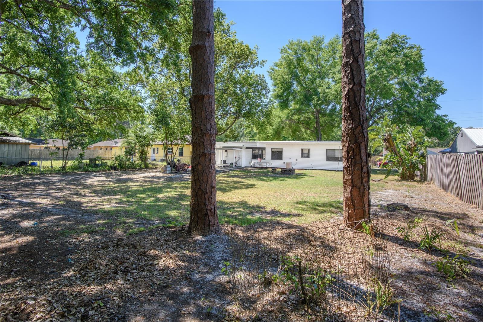 2429 YALE AVE, SANFORD, FL, 32771