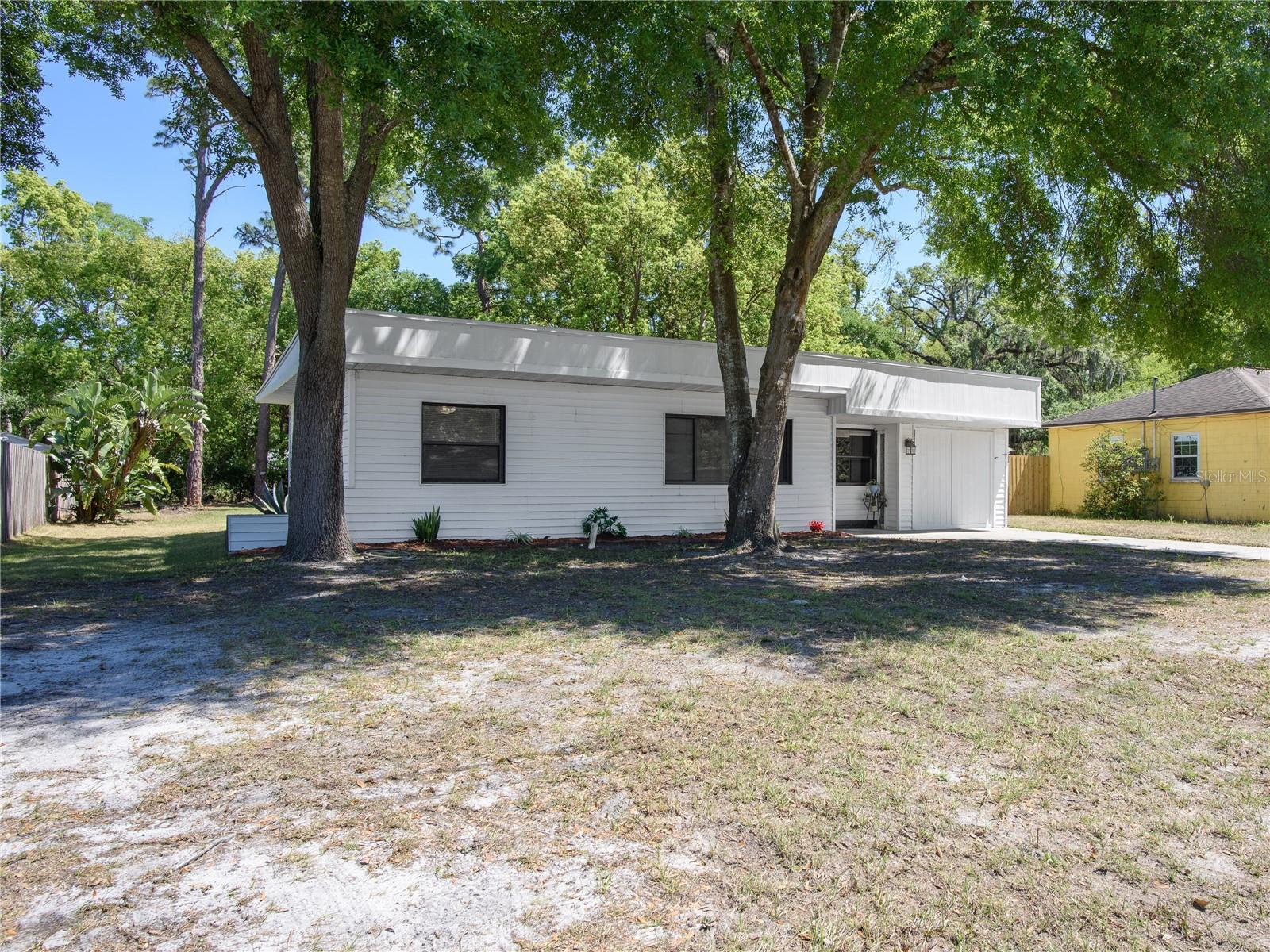 2429 YALE AVE, SANFORD, FL, 32771