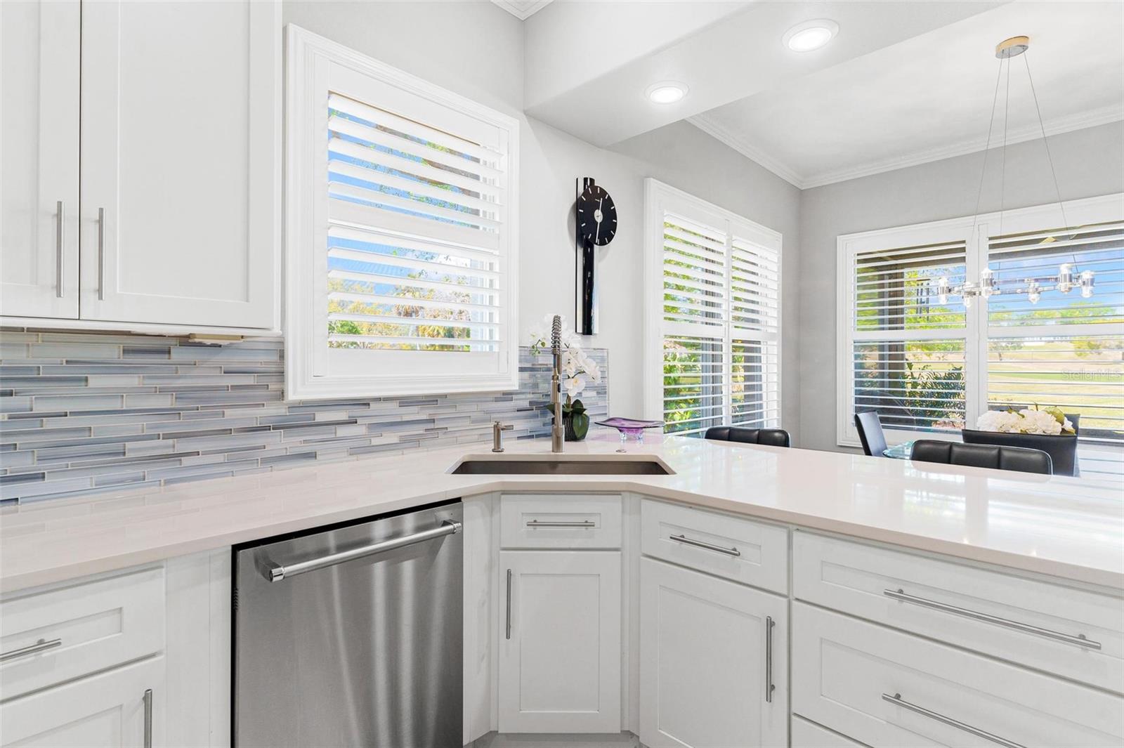 6106 SPINNAKER LOOP, LADY LAKE, FL, 32159