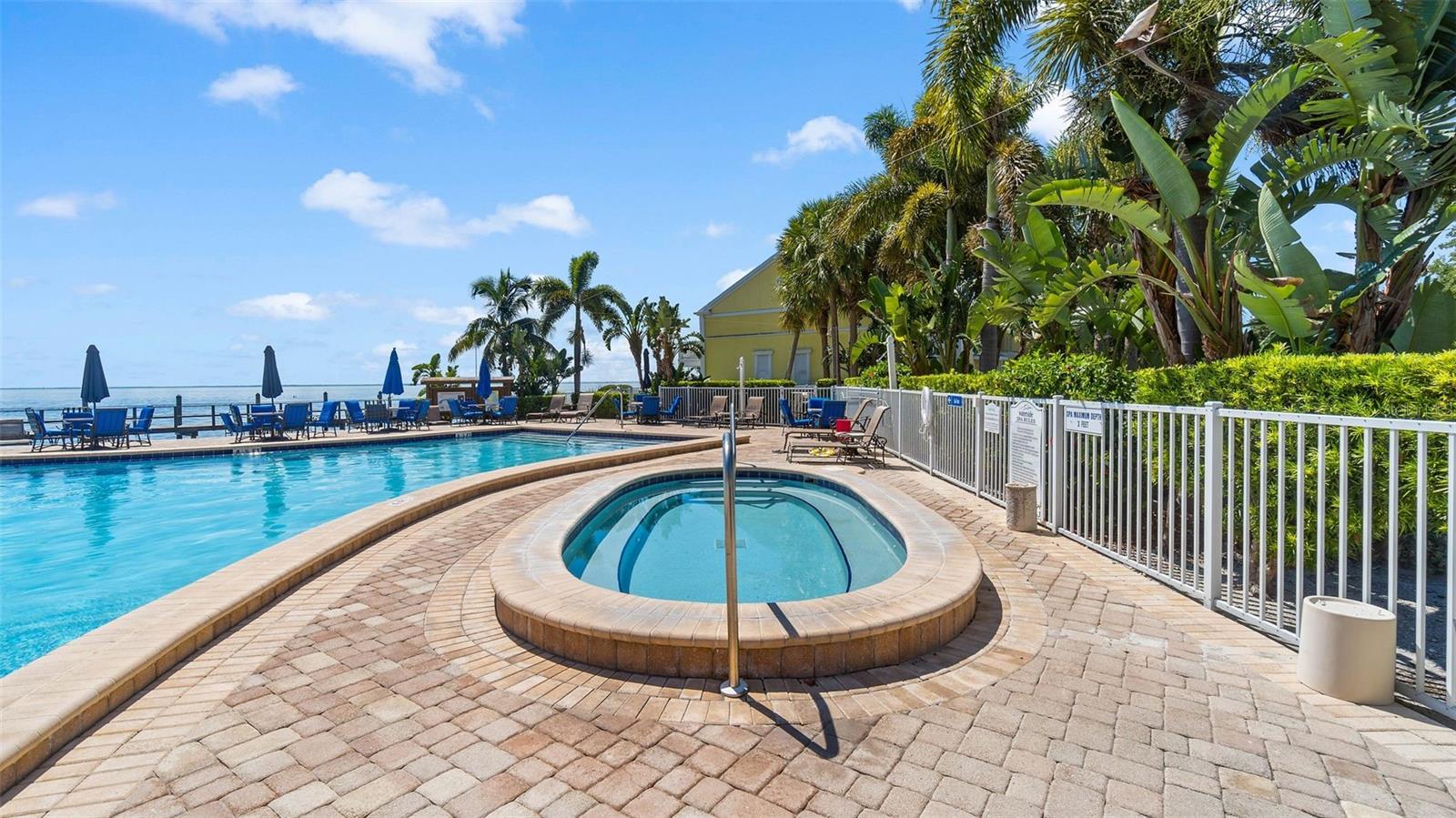 4974 COQUINA KEY DR SE, ST PETERSBURG, FL, 33705