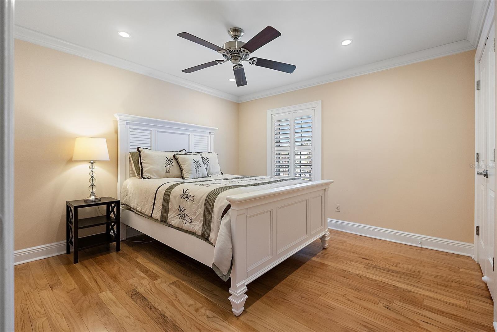 4974 COQUINA KEY DR SE, ST PETERSBURG, FL, 33705