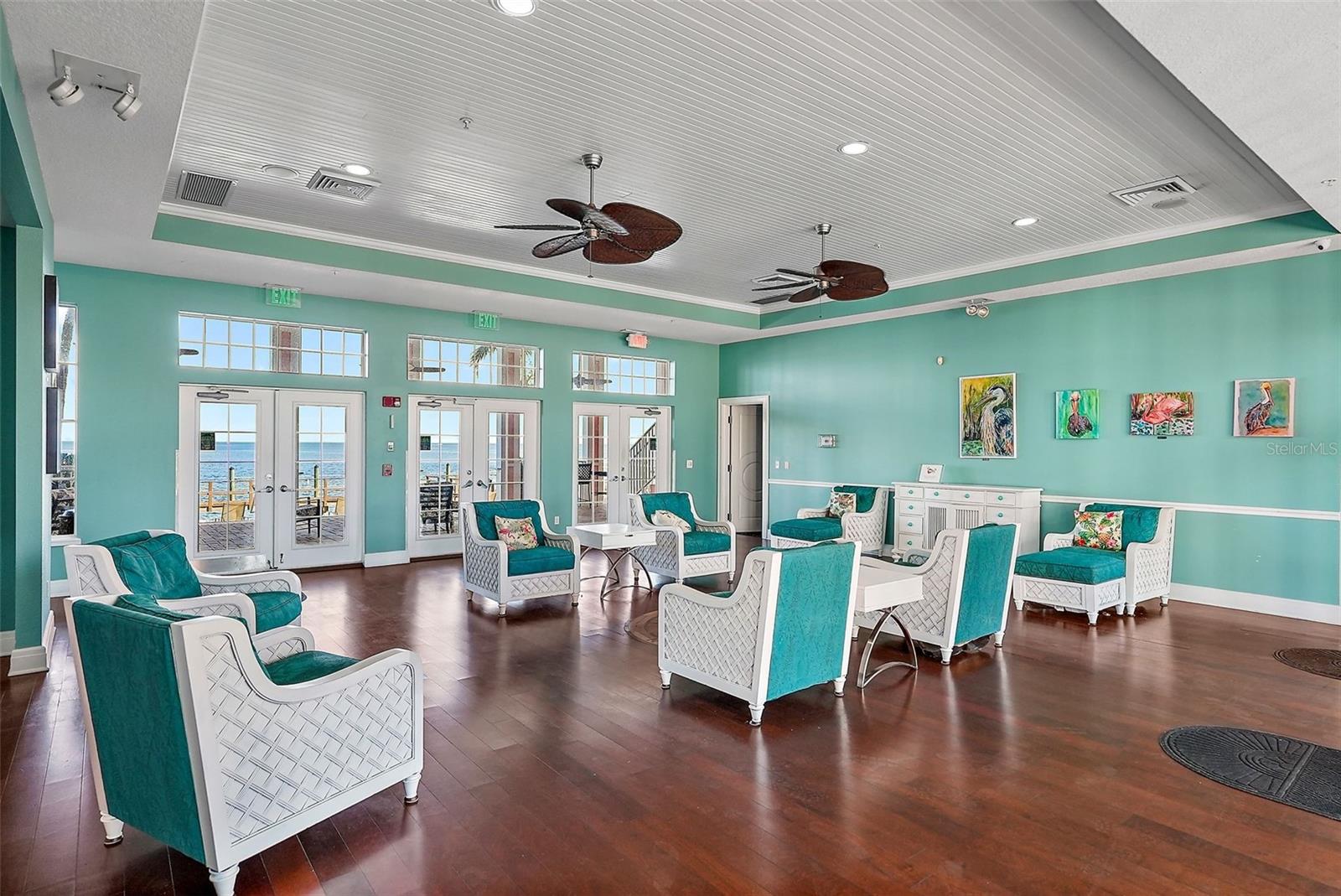 4974 COQUINA KEY DR SE, ST PETERSBURG, FL, 33705
