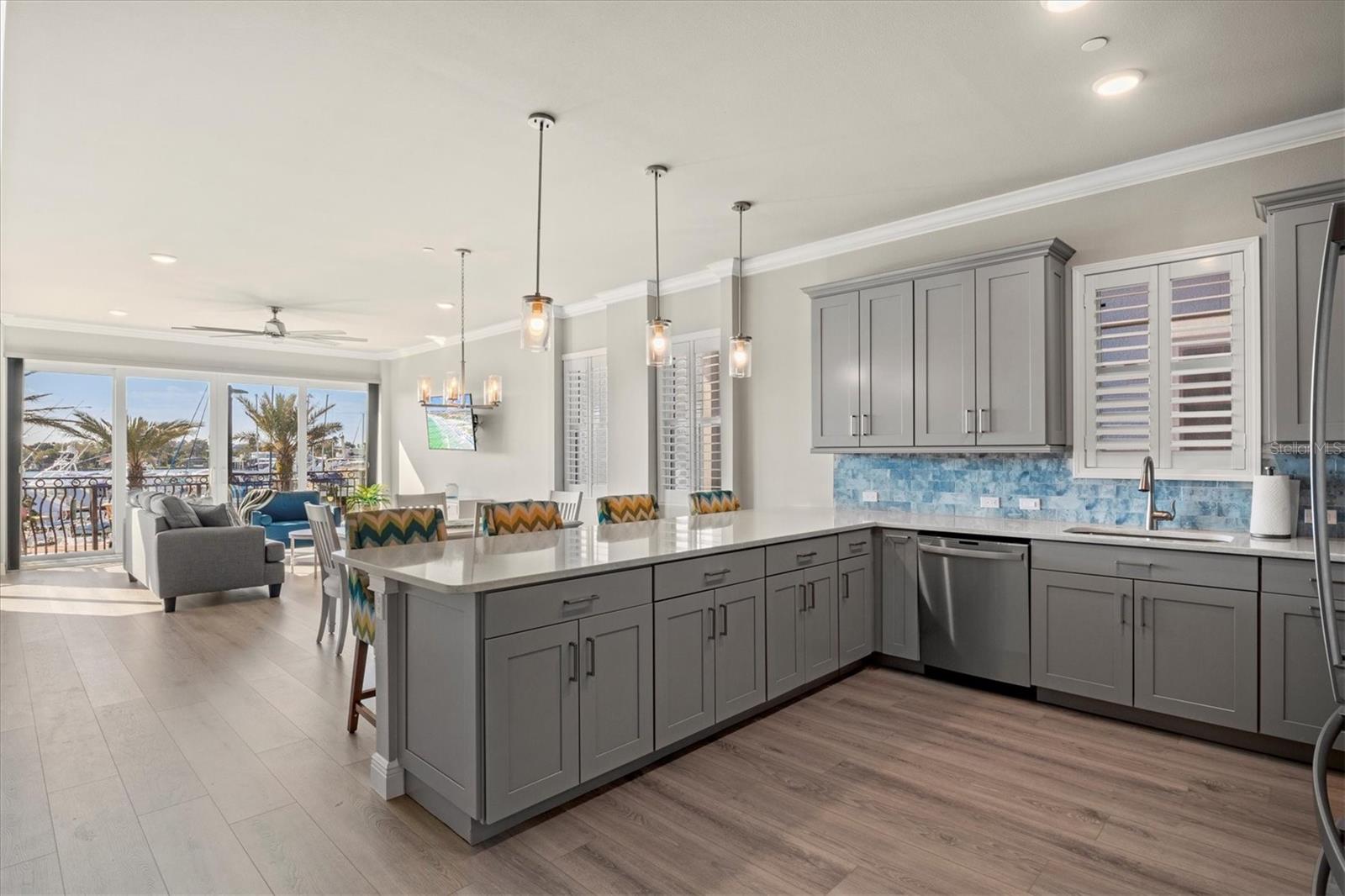 505 N TAMIAMI TRAIL #202, VENICE, FL, 34285