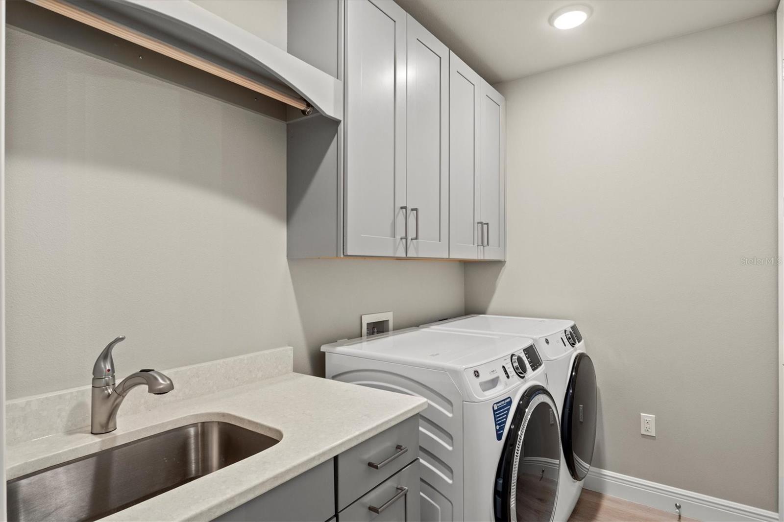 505 N TAMIAMI TRAIL #202, VENICE, FL, 34285