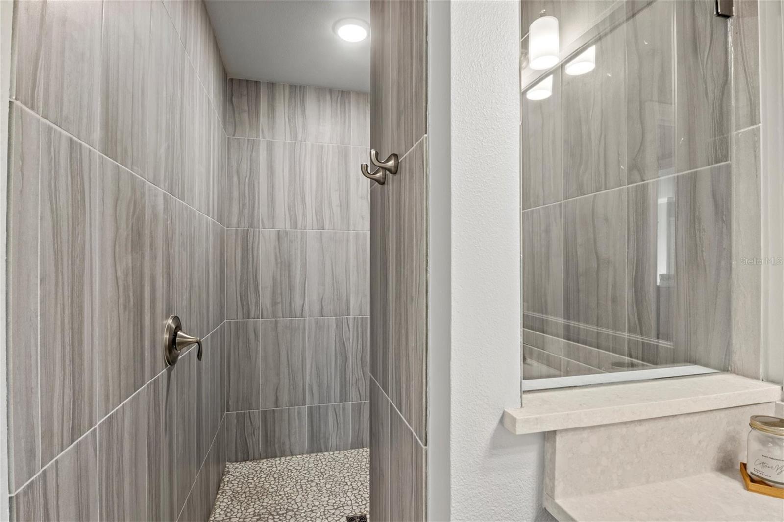 505 N TAMIAMI TRAIL #202, VENICE, FL, 34285