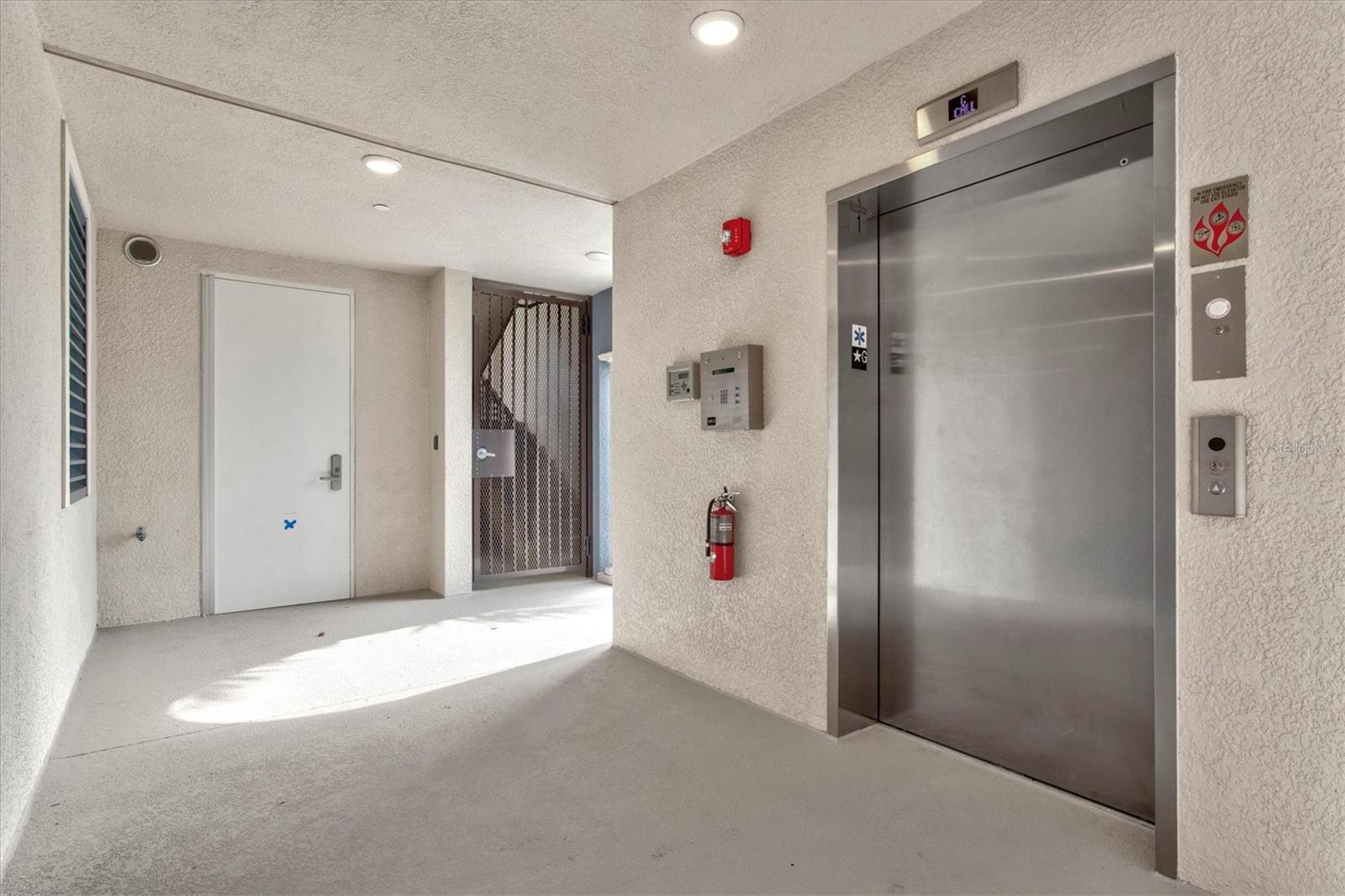 505 N TAMIAMI TRAIL #202, VENICE, FL, 34285
