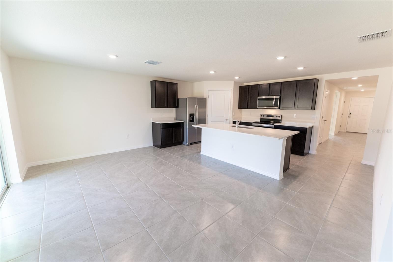 6739 SE 112 PL, BELLEVIEW, FL, 34420