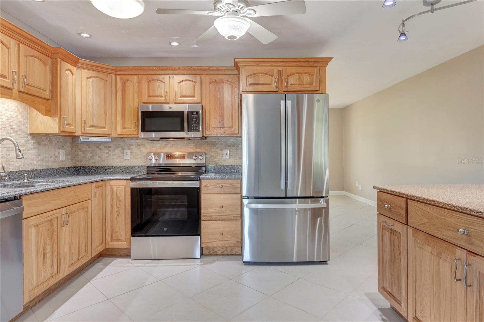 18427 GOODMAN CIR, PORT CHARLOTTE, FL, 33948