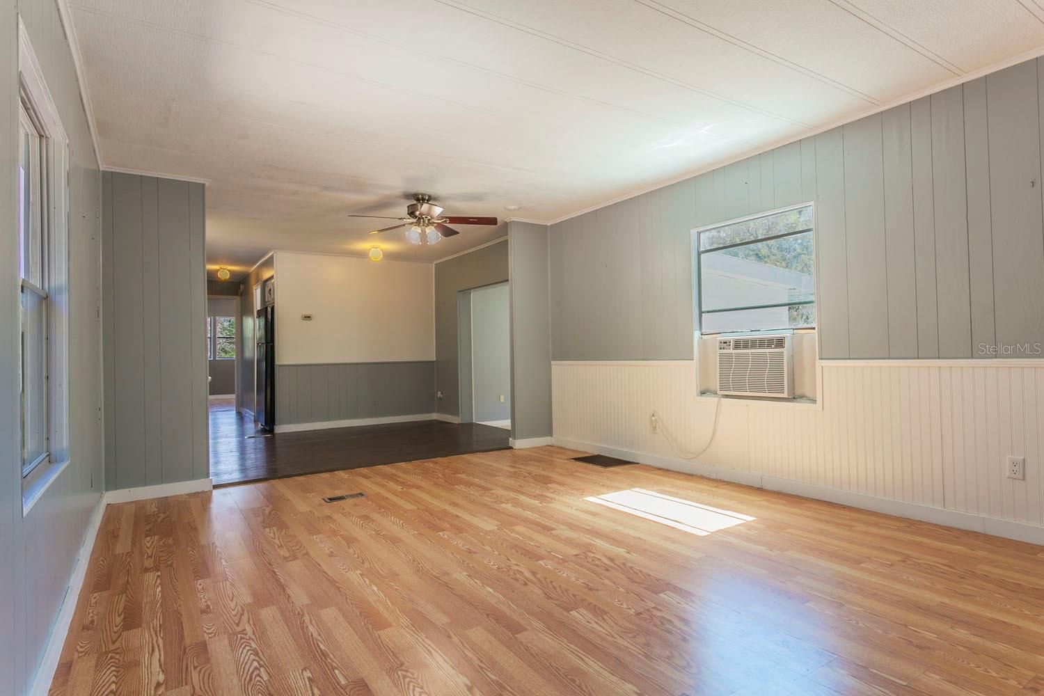 1824 MARION COUNTY RD, WEIRSDALE, FL, 32195