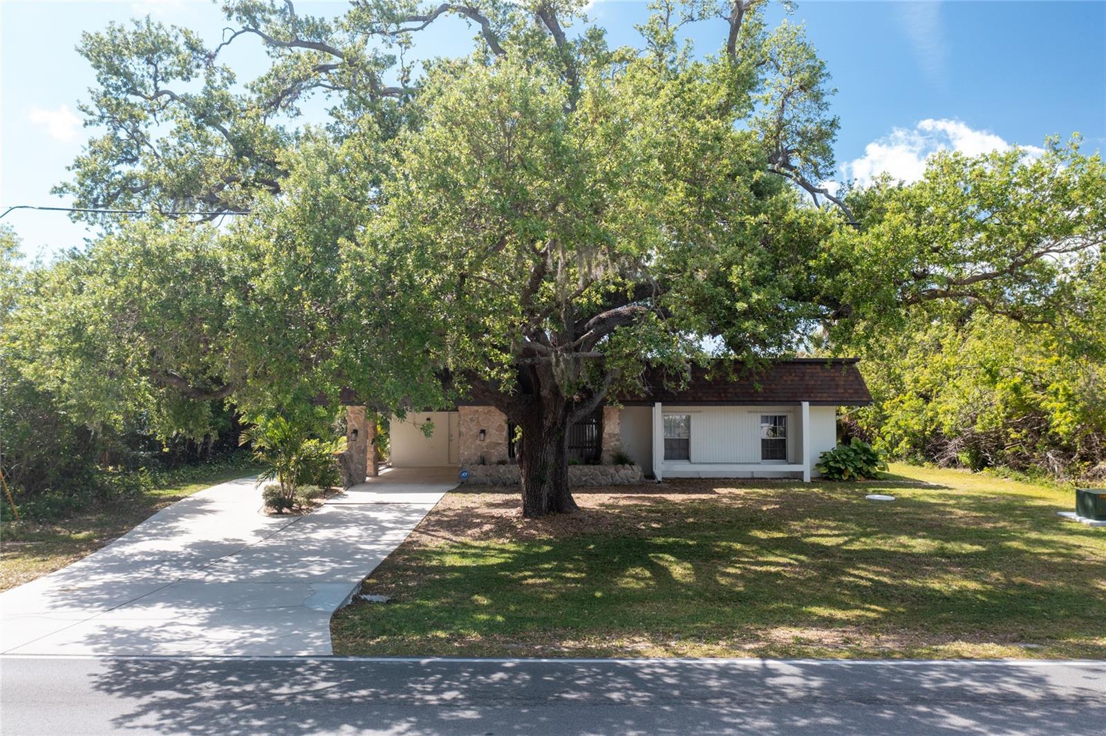 1345 HARBOR BLVD, PORT CHARLOTTE, FL, 33952
