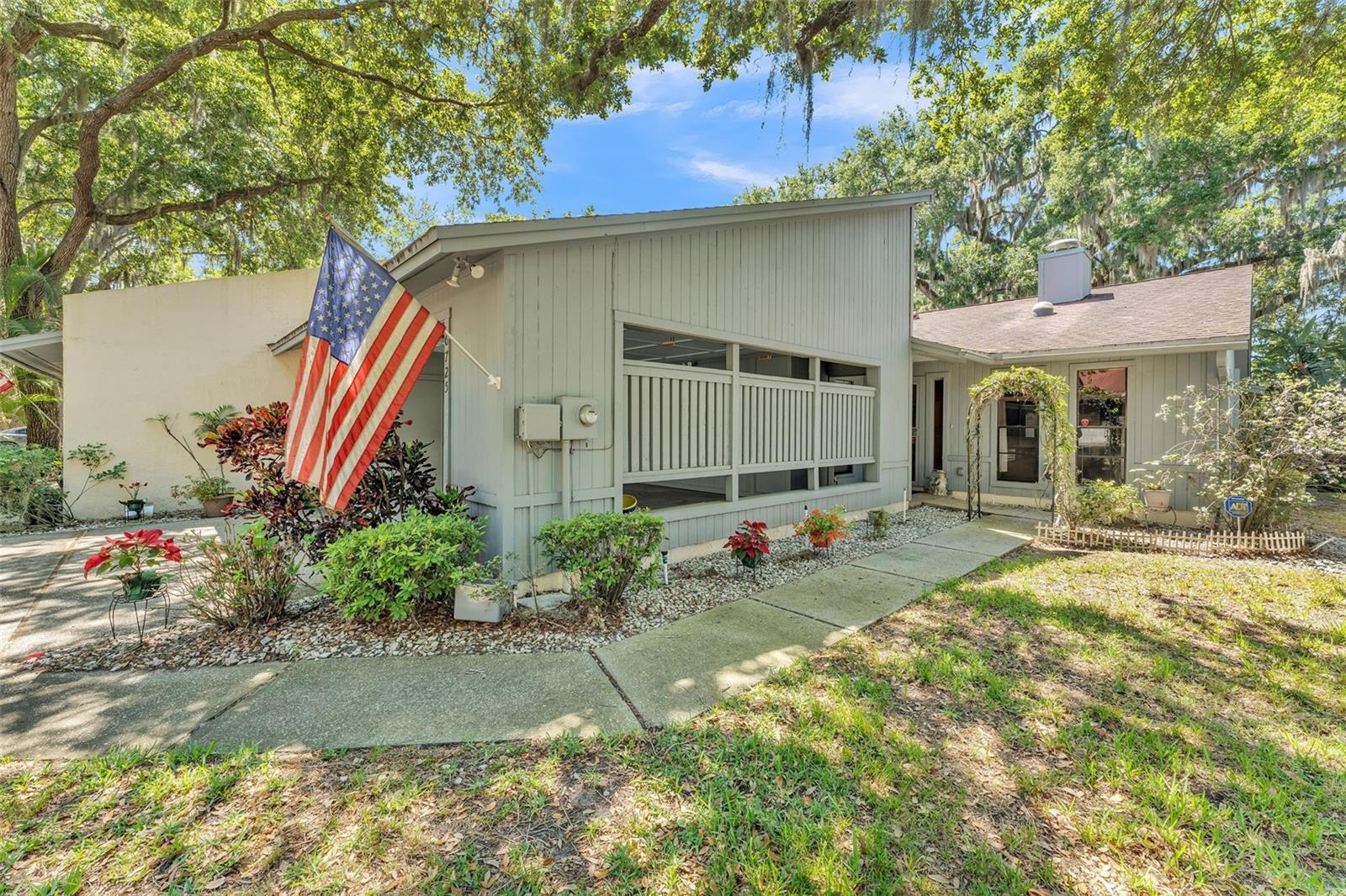 6725 TRAIL RIDGE DR, LAKELAND, FL, 33813