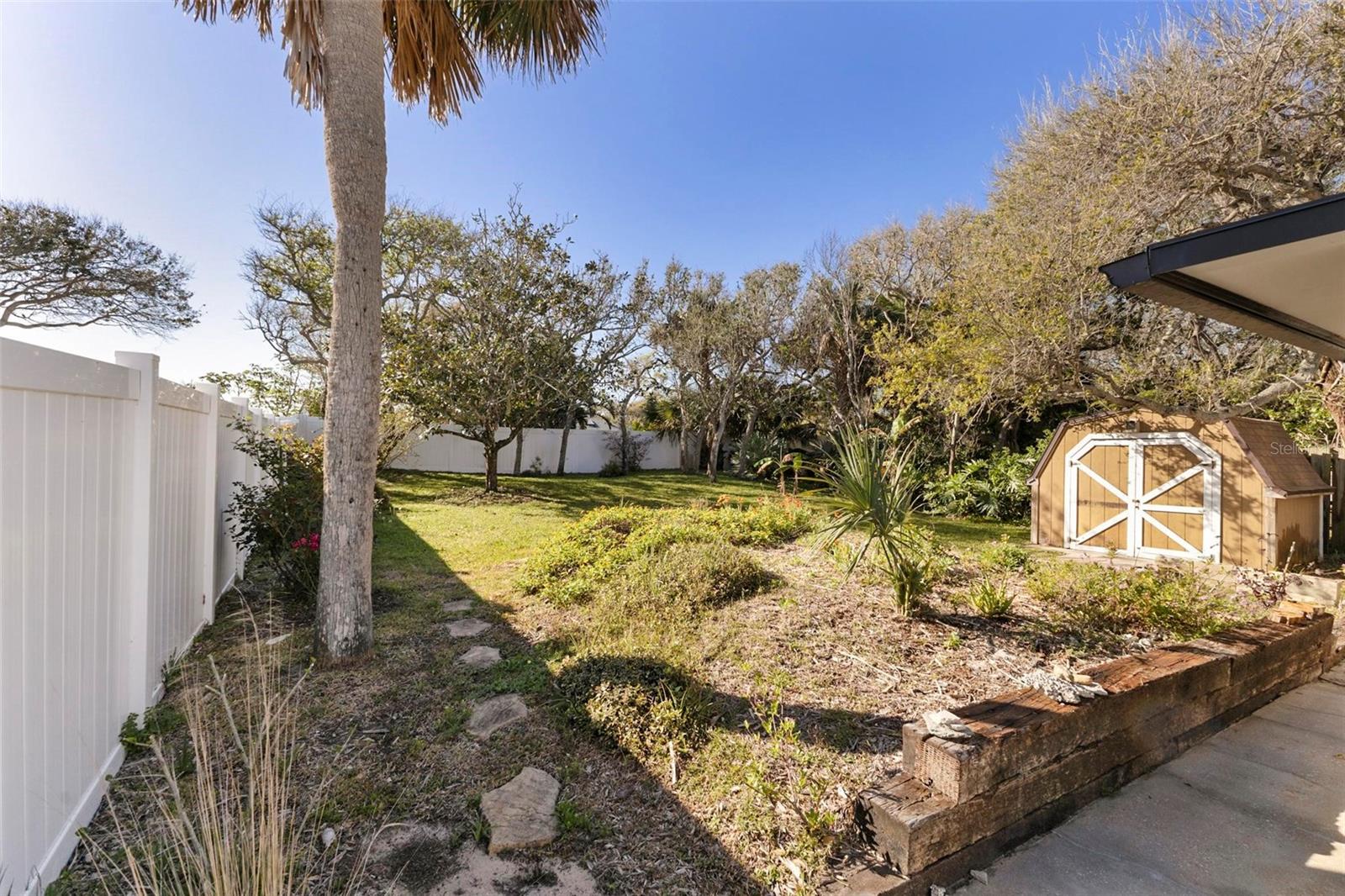 827 E 20TH AVE, NEW SMYRNA BEACH, FL, 32169