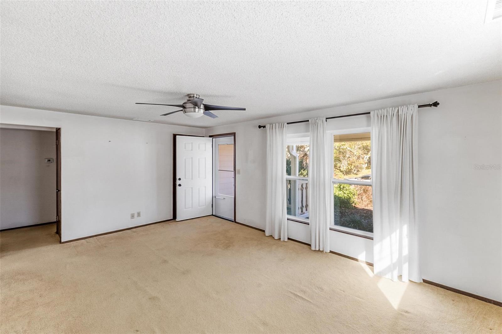 827 E 20TH AVE, NEW SMYRNA BEACH, FL, 32169