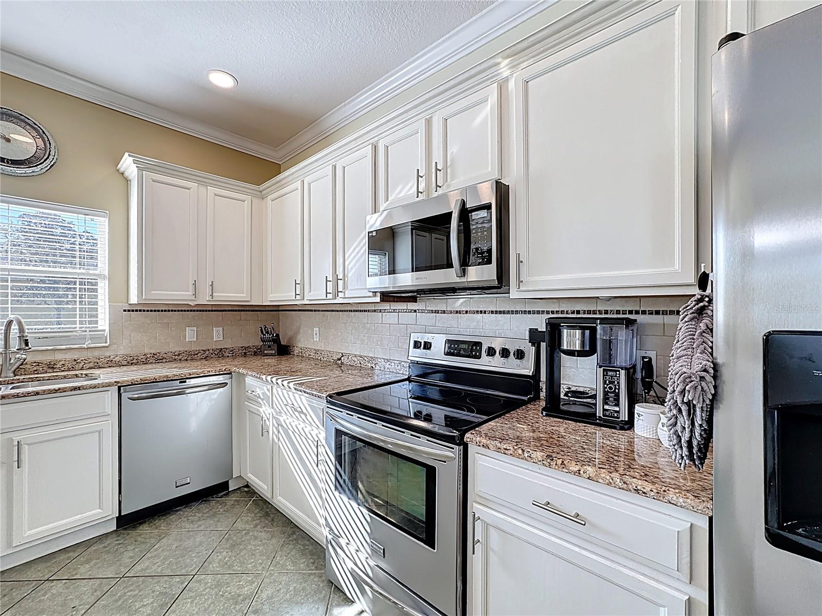 657 SHOREHAVEN DR, POINCIANA, FL, 34759