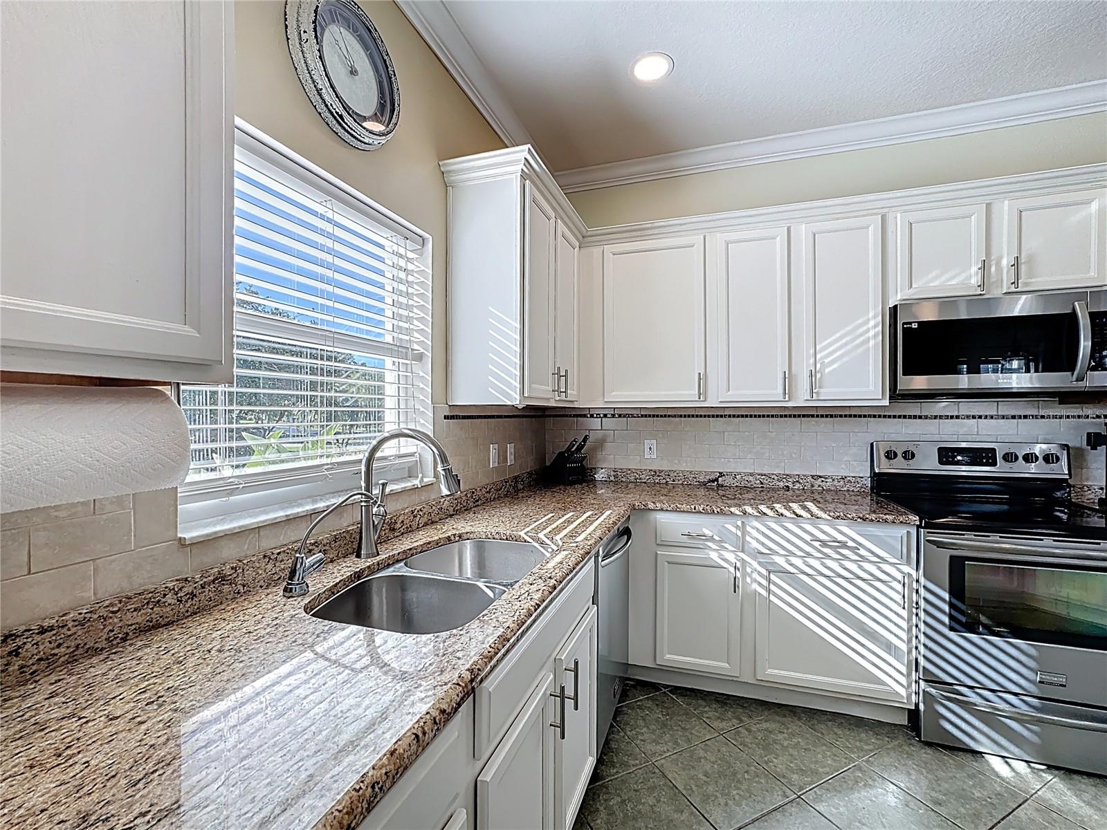 657 SHOREHAVEN DR, POINCIANA, FL, 34759