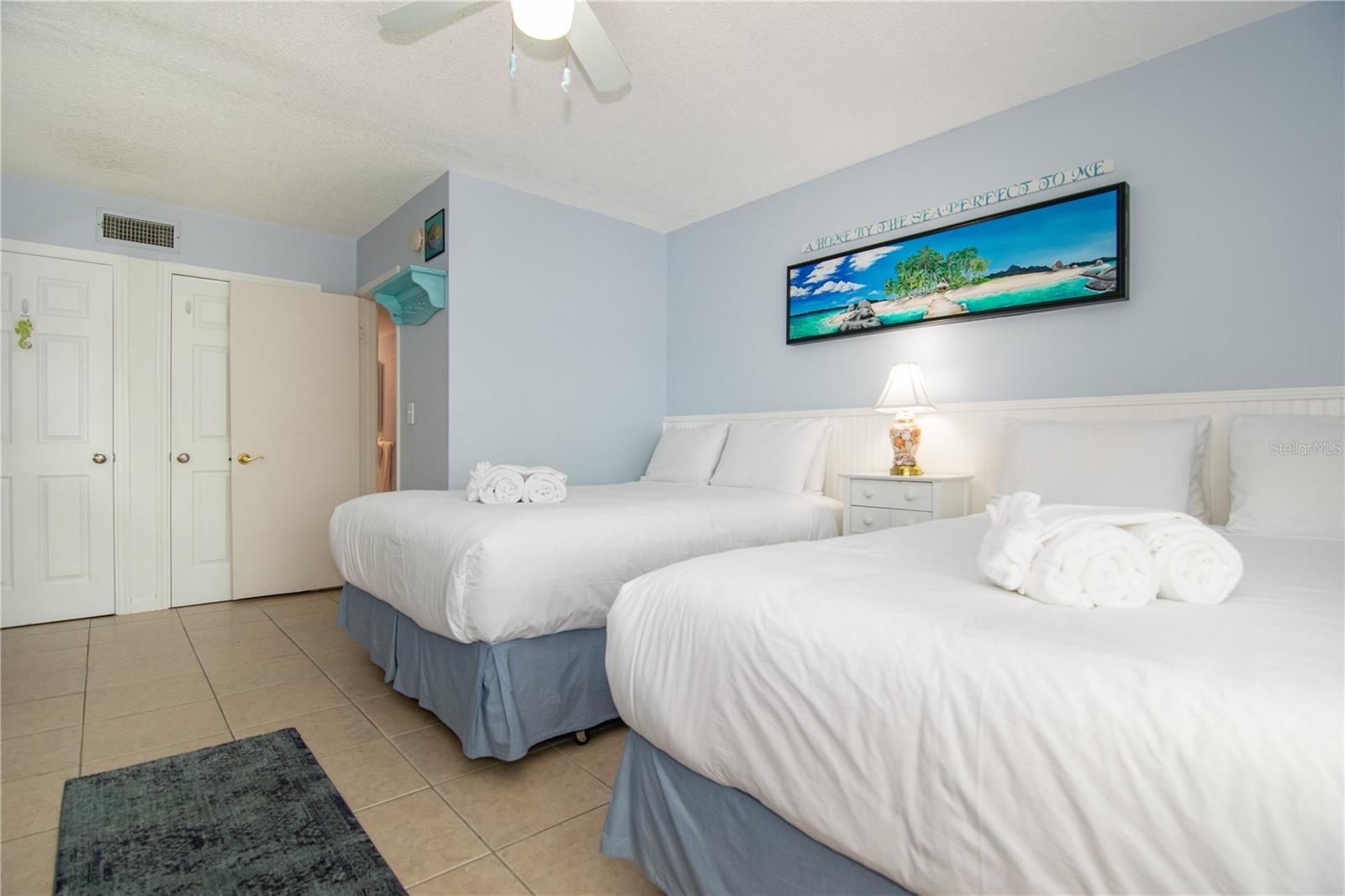 3000 GULF DR #3, HOLMES BEACH, FL, 34217