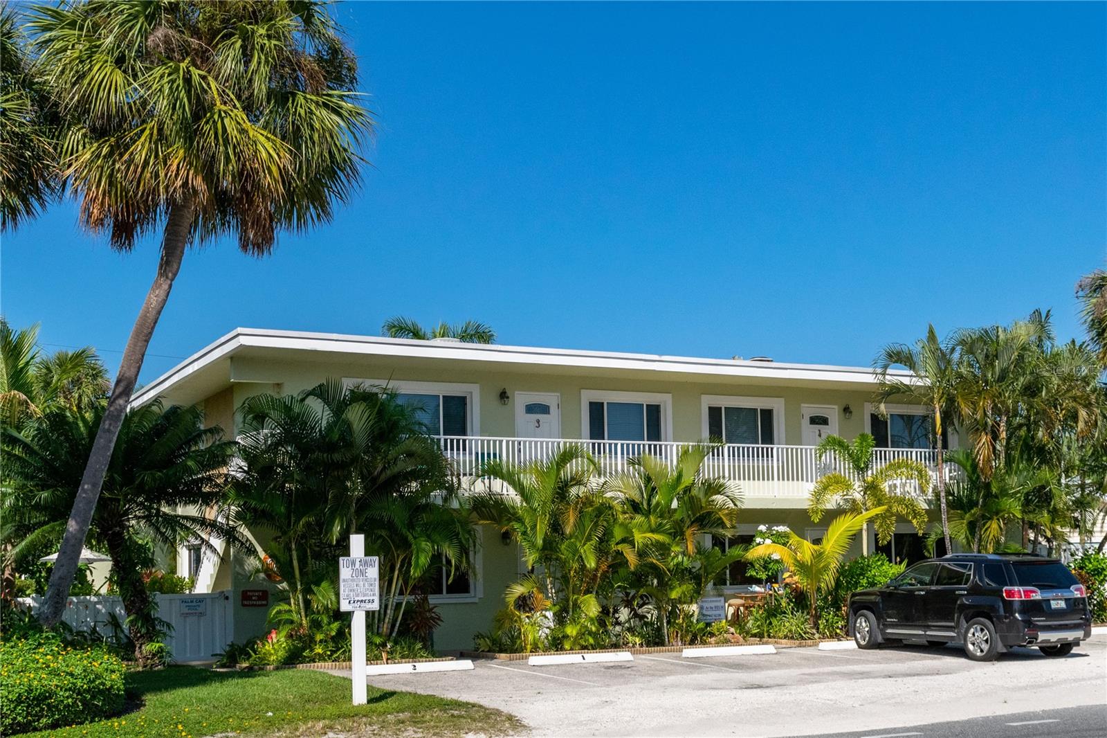 3000 GULF DR #3, HOLMES BEACH, FL, 34217