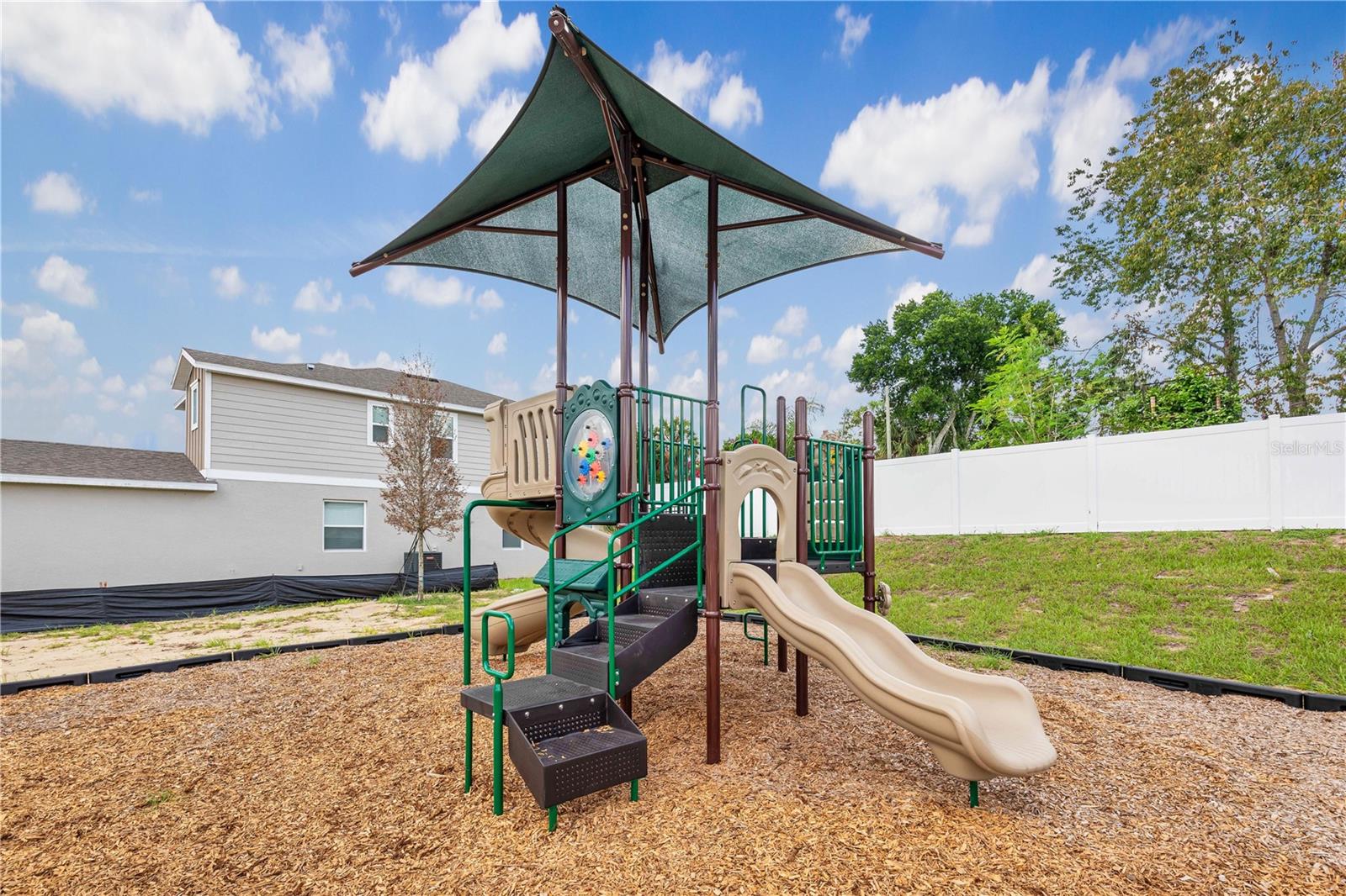 808 BLUE CREEK DR, HAINES CITY, FL, 33844