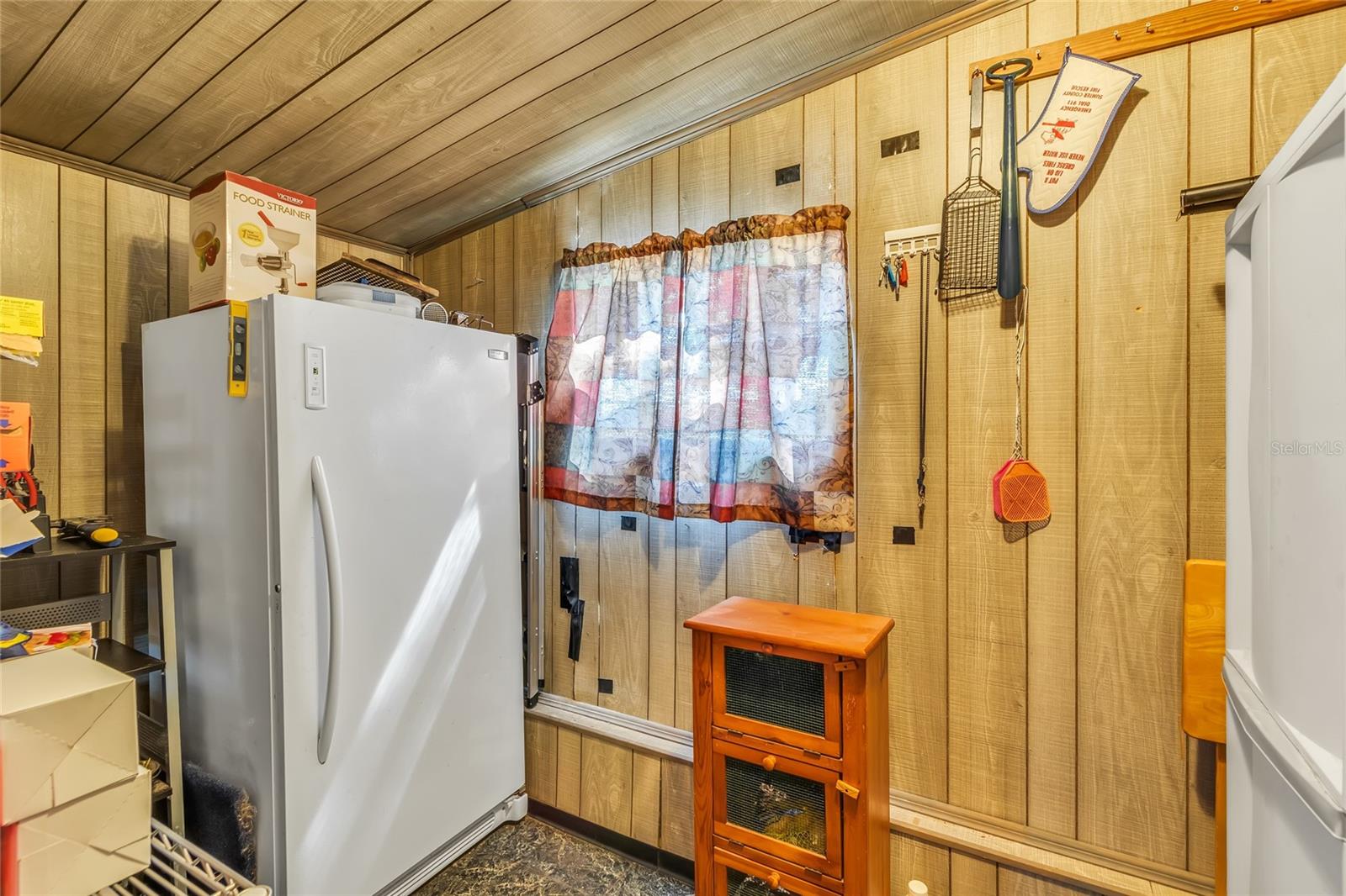6988 BLUE CEDAR RD, LEESBURG, FL, 34748