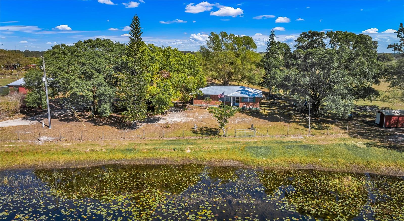 6988 BLUE CEDAR RD, LEESBURG, FL, 34748