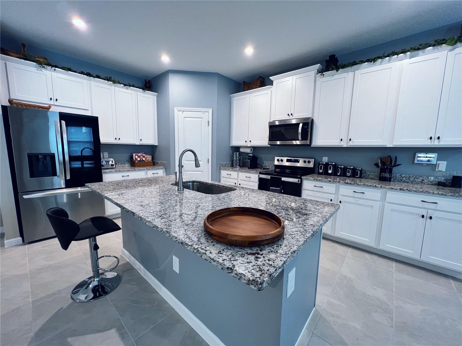 882 ASTERFIELD LN, DELAND, FL, 32720