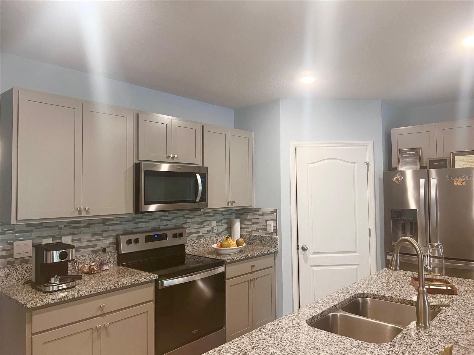 5708 HORSESHOE LOOP, APOPKA, FL, 32712