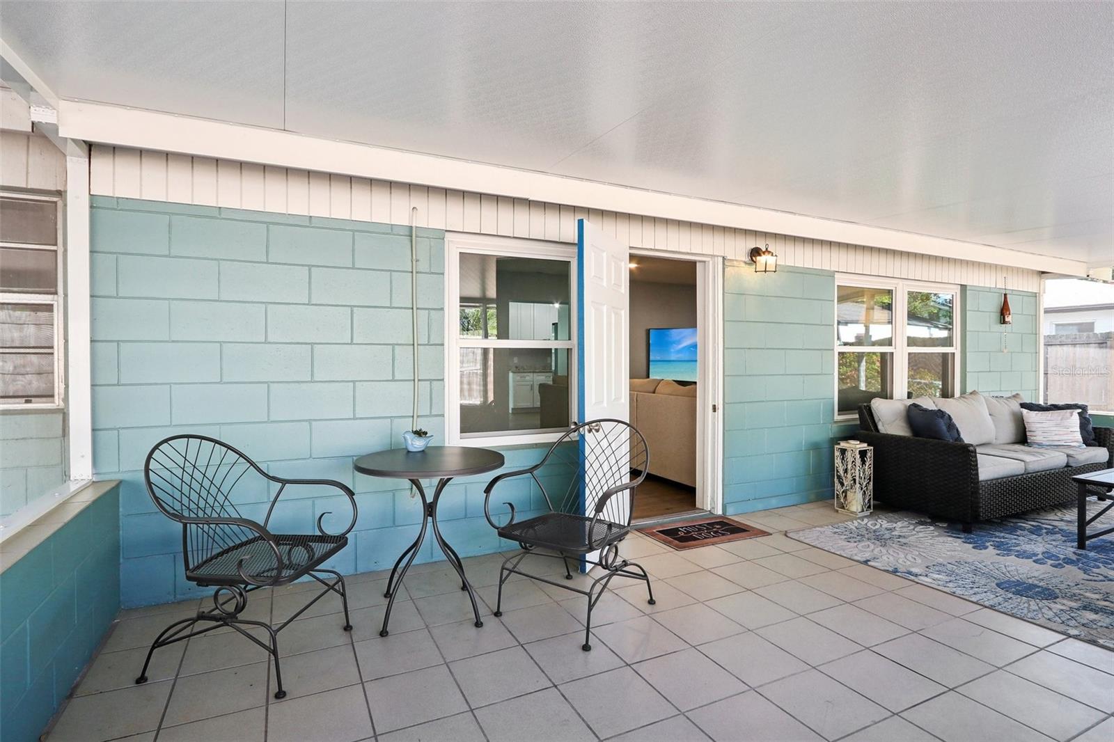 219 N ROSSITER ST, MOUNT DORA, FL, 32757