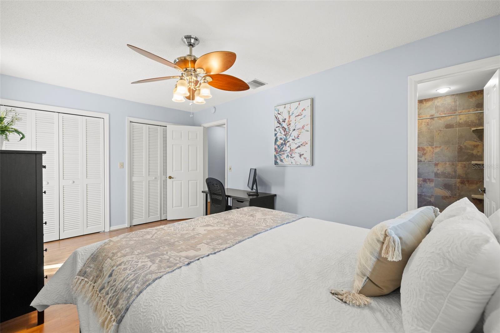 4837 W BAY COURT AVE, TAMPA, FL, 33611
