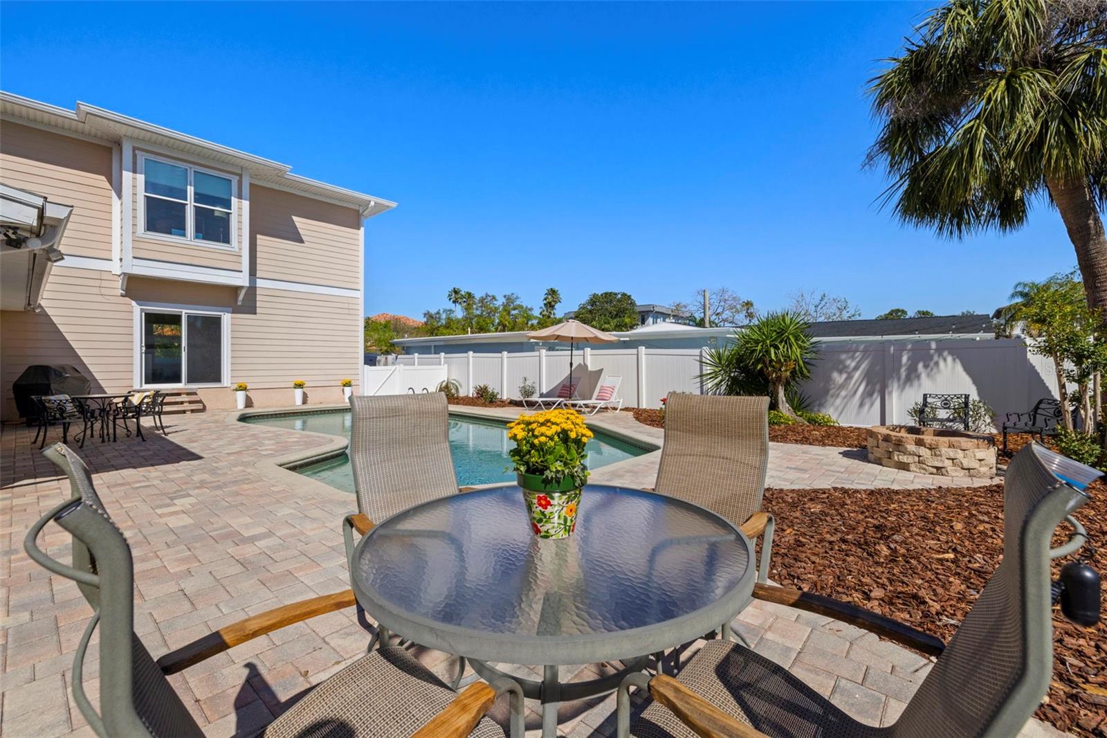 4837 W BAY COURT AVE, TAMPA, FL, 33611