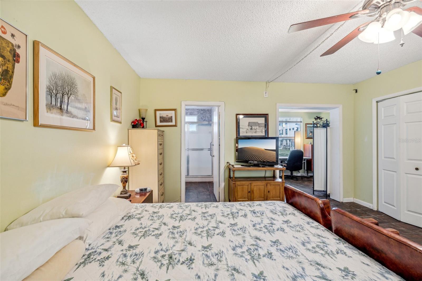 2400 COLUMBIA DR #20, CLEARWATER, FL, 33763