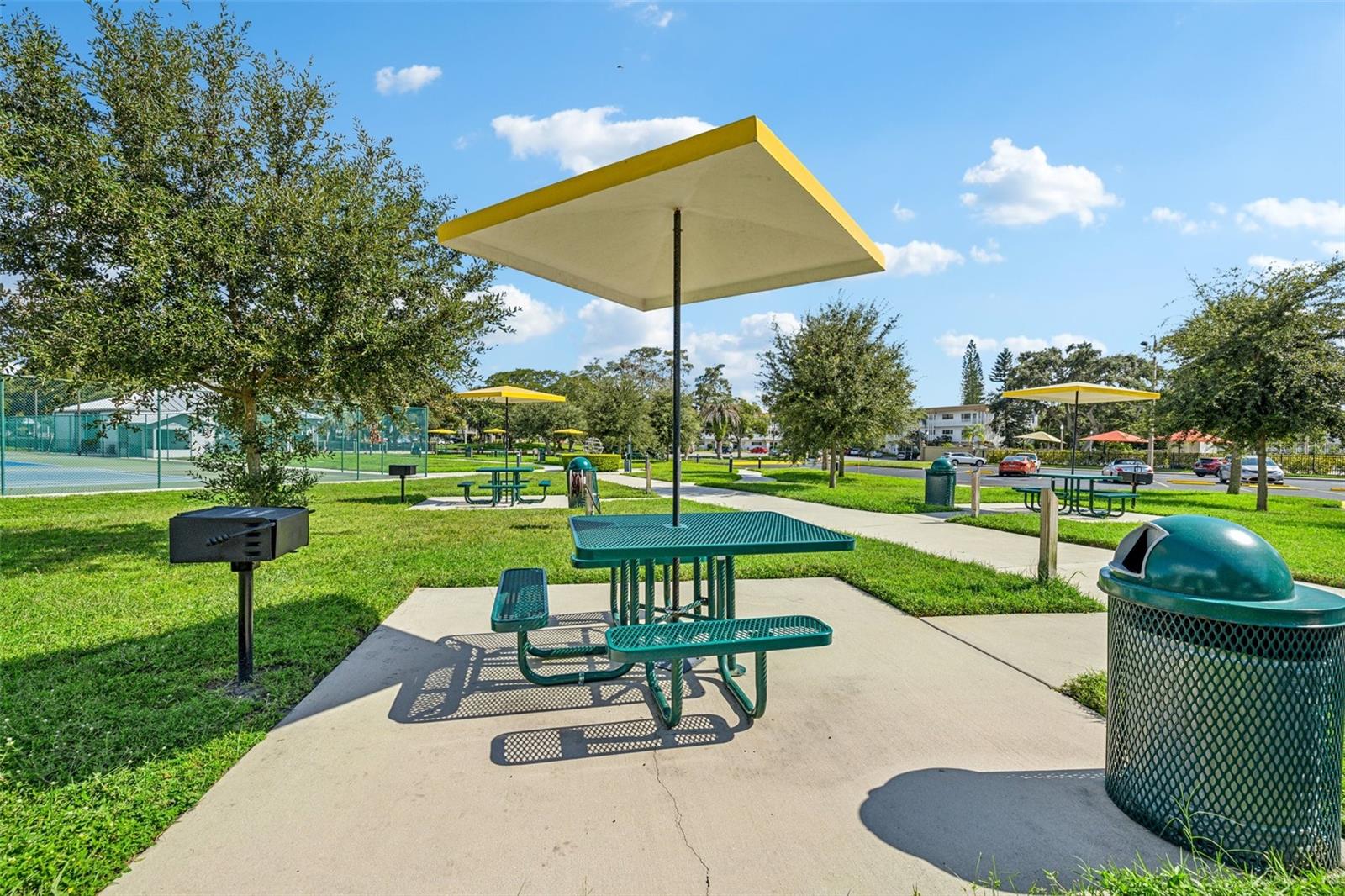 2400 COLUMBIA DR #20, CLEARWATER, FL, 33763