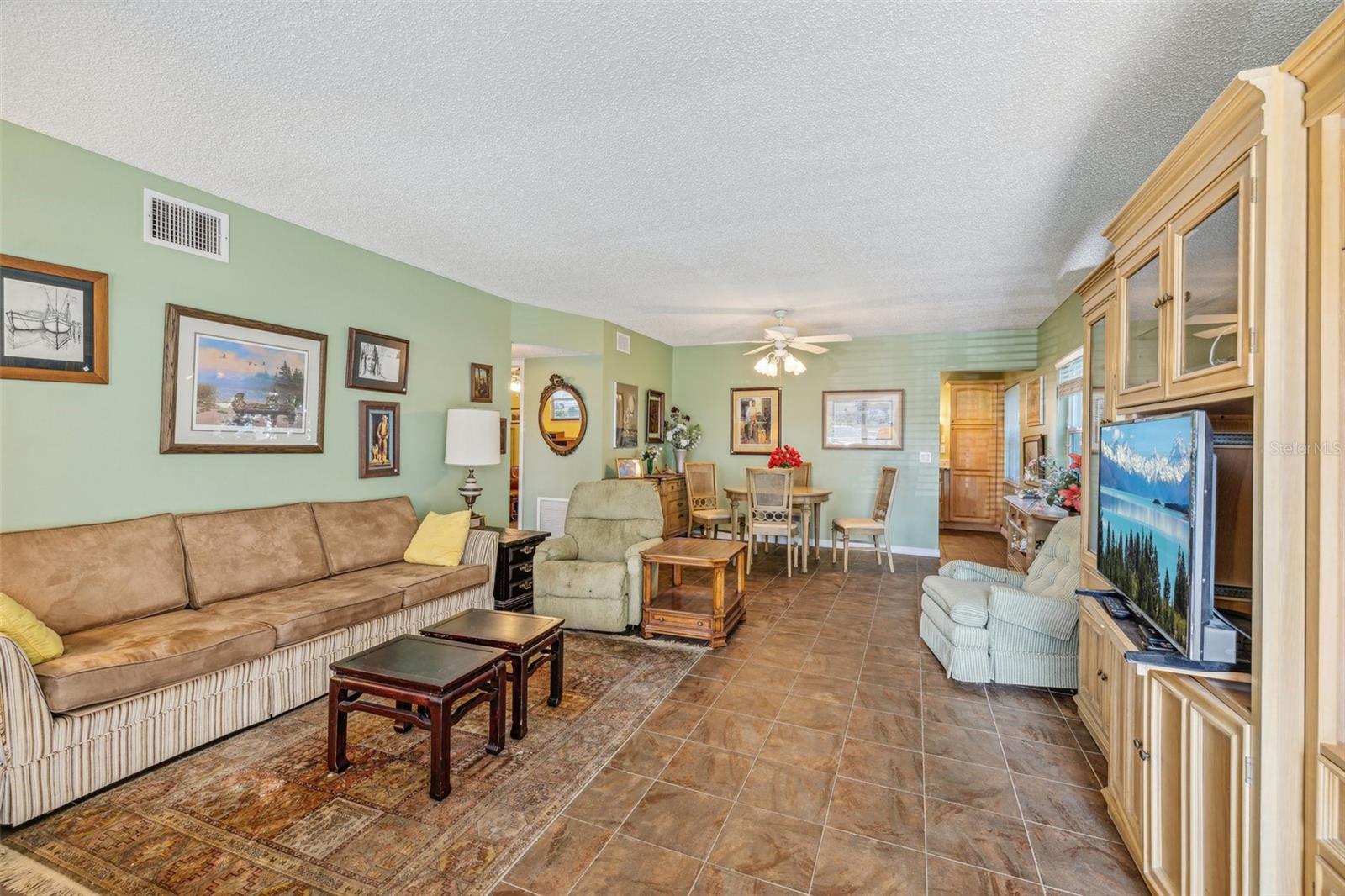 2400 COLUMBIA DR #20, CLEARWATER, FL, 33763