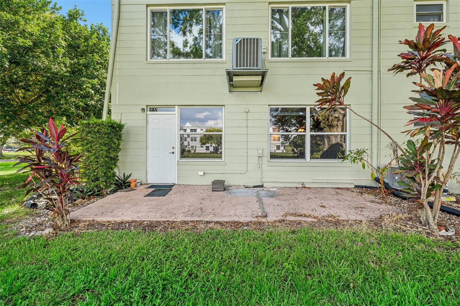 2400 COLUMBIA DR #20, CLEARWATER, FL, 33763