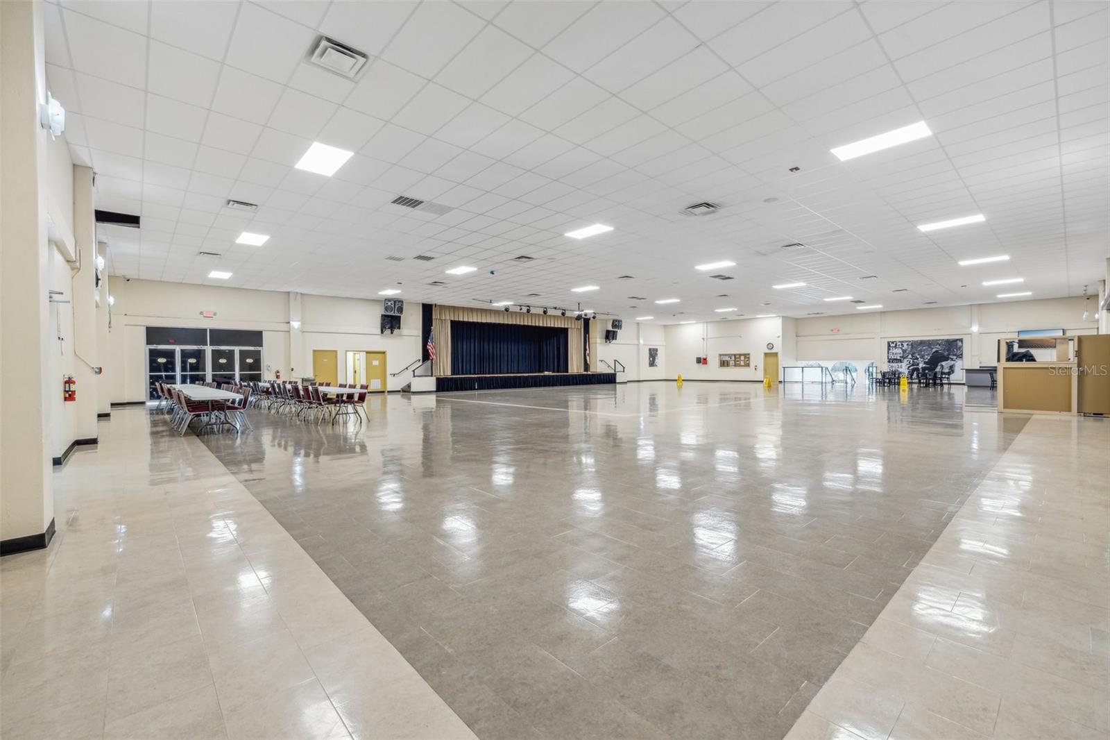 2400 COLUMBIA DR #20, CLEARWATER, FL, 33763