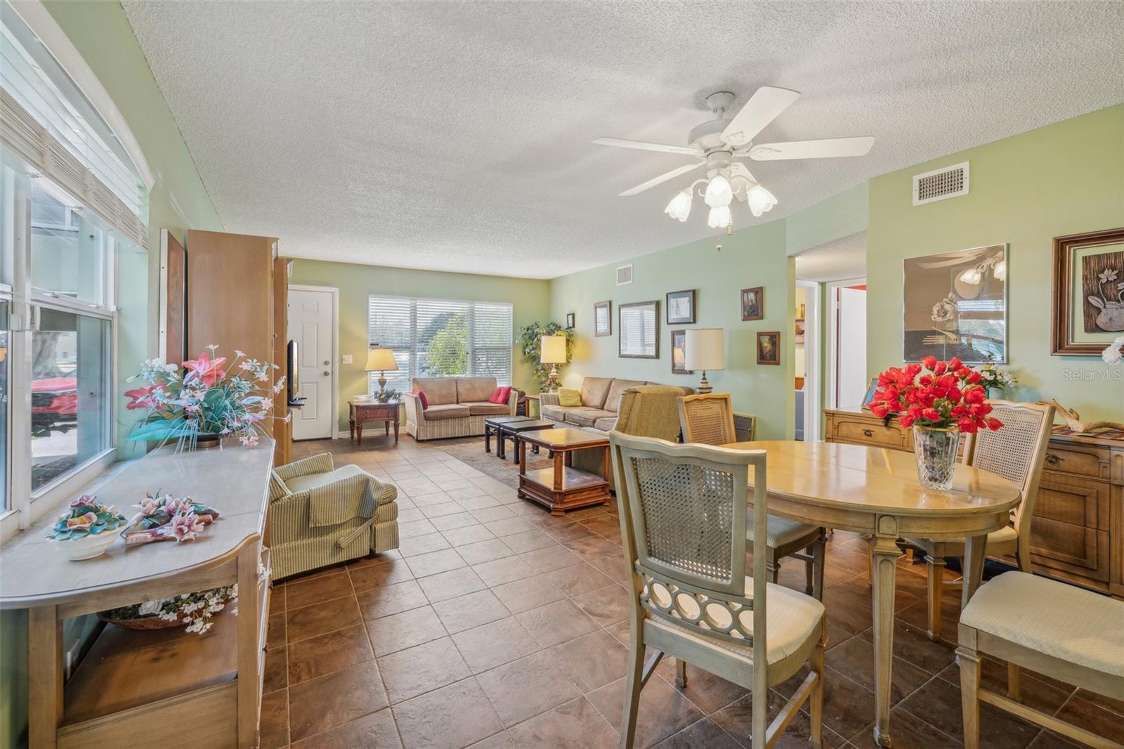 2400 COLUMBIA DR #20, CLEARWATER, FL, 33763