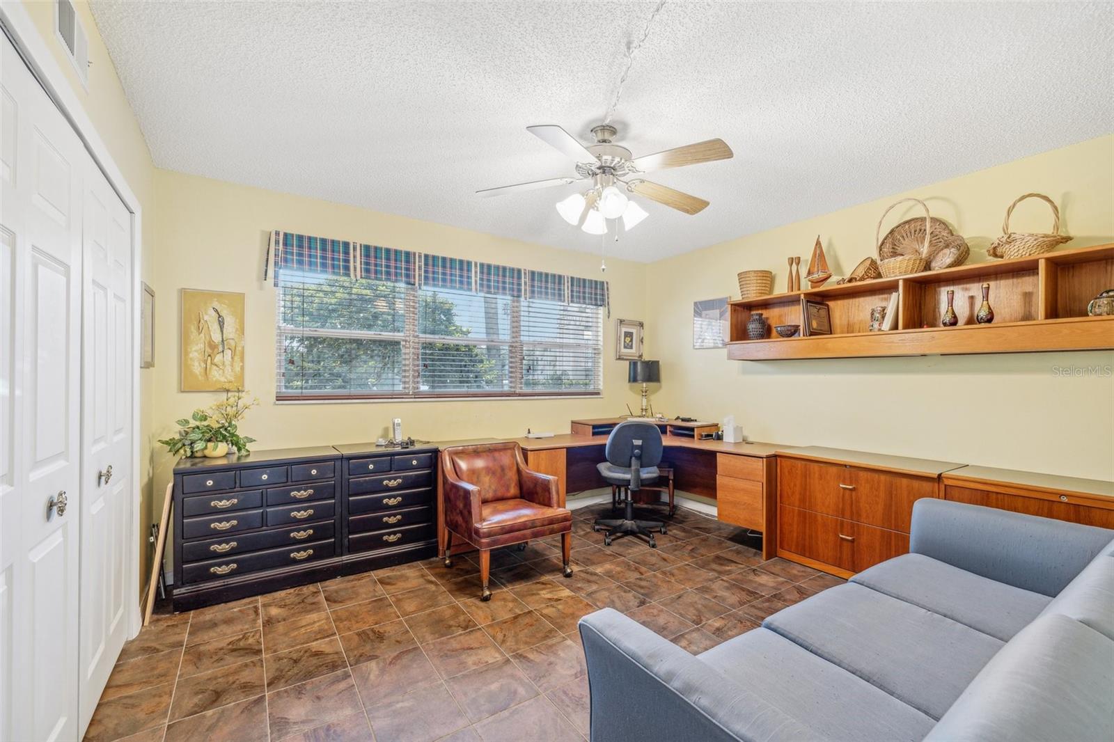 2400 COLUMBIA DR #20, CLEARWATER, FL, 33763