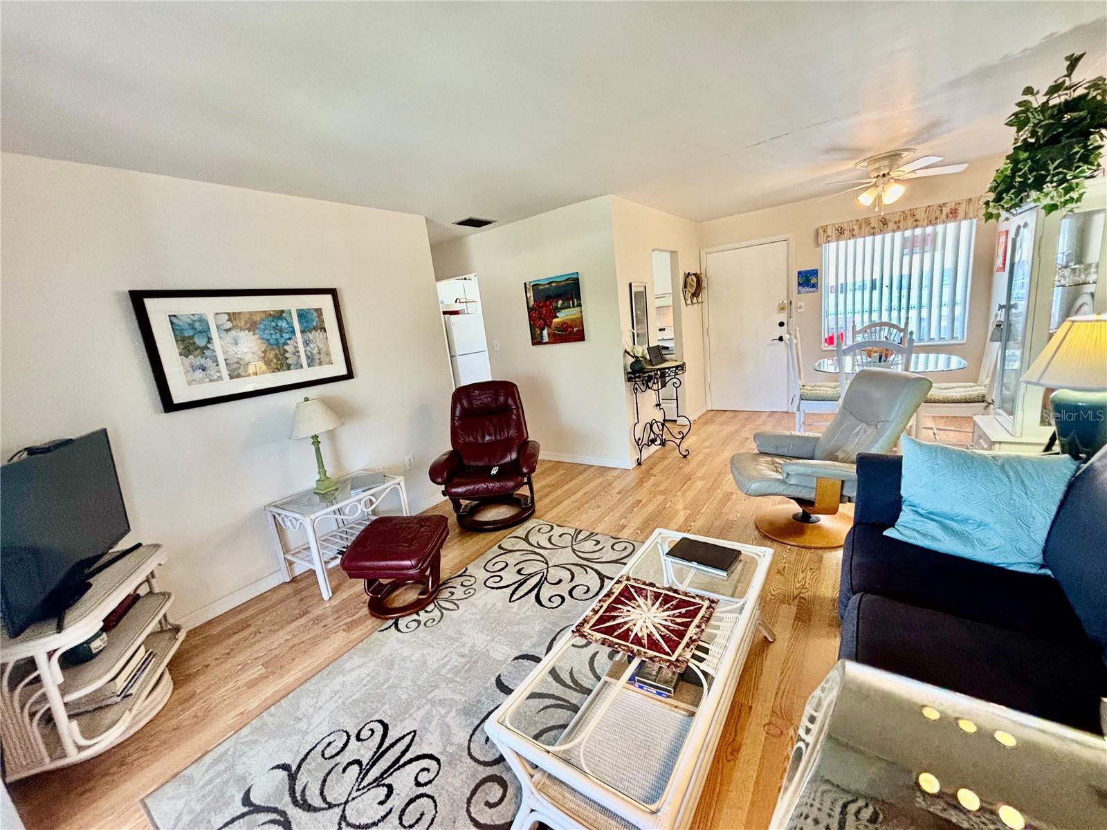 1633 LEISURE DR #M-37, BRADENTON, FL, 34207
