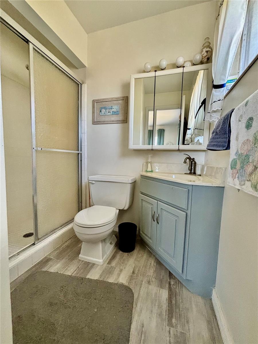 1633 LEISURE DR #M-37, BRADENTON, FL, 34207