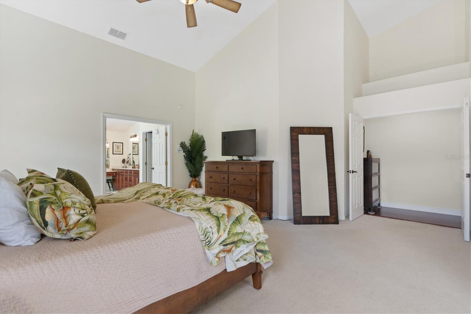 17503 EDINBURGH DR, TAMPA, FL, 33647