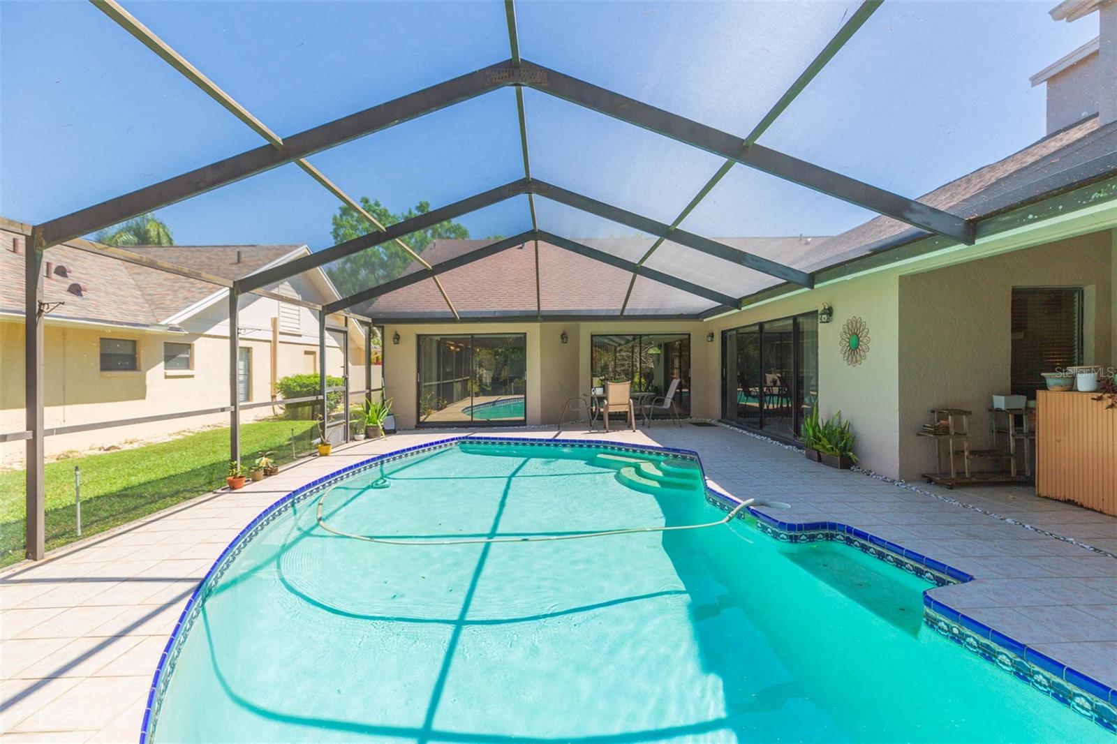 15814 HAMPTON VILLAGE DR, TAMPA, FL, 33618