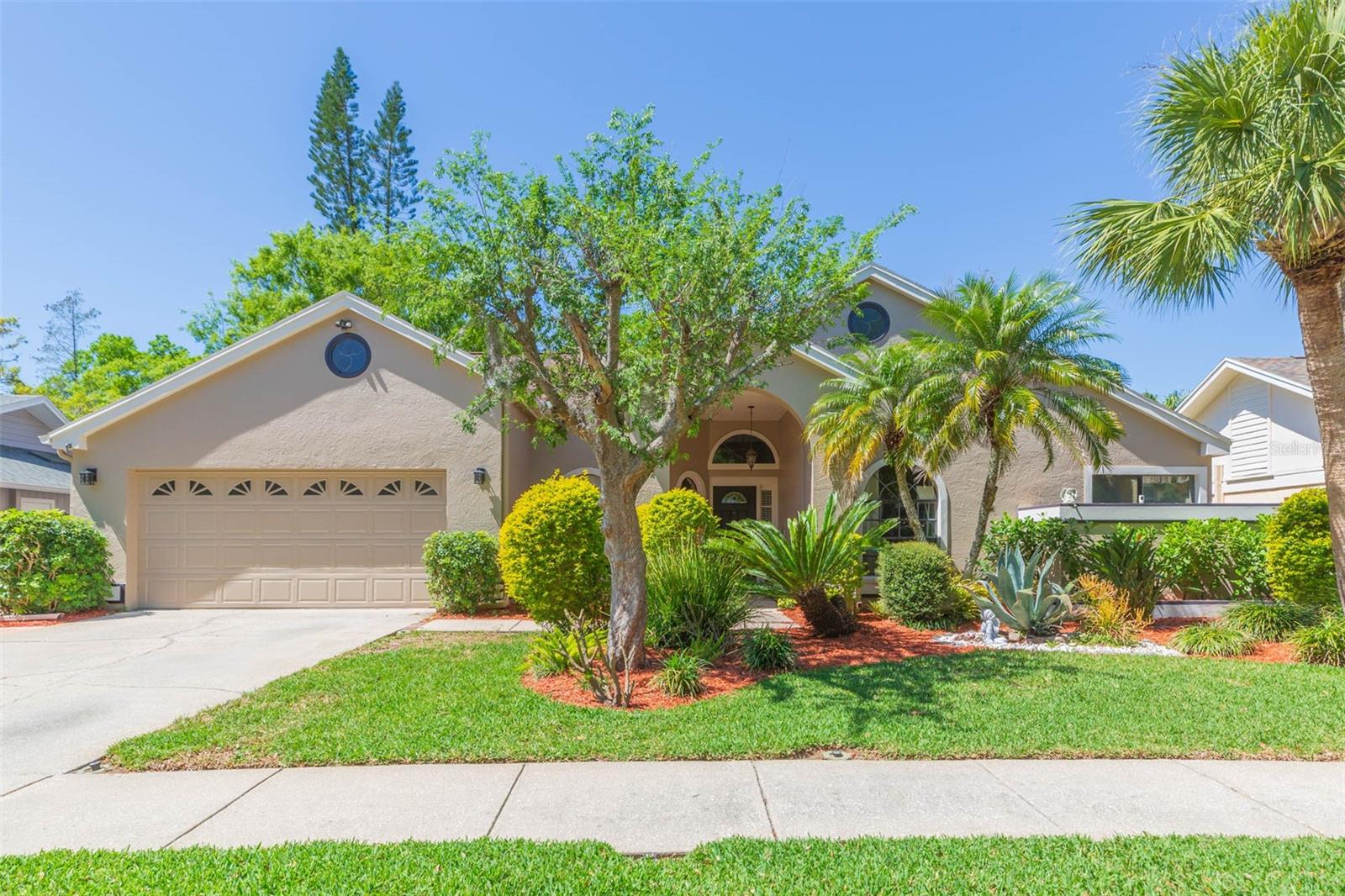 15814 HAMPTON VILLAGE DR, TAMPA, FL, 33618