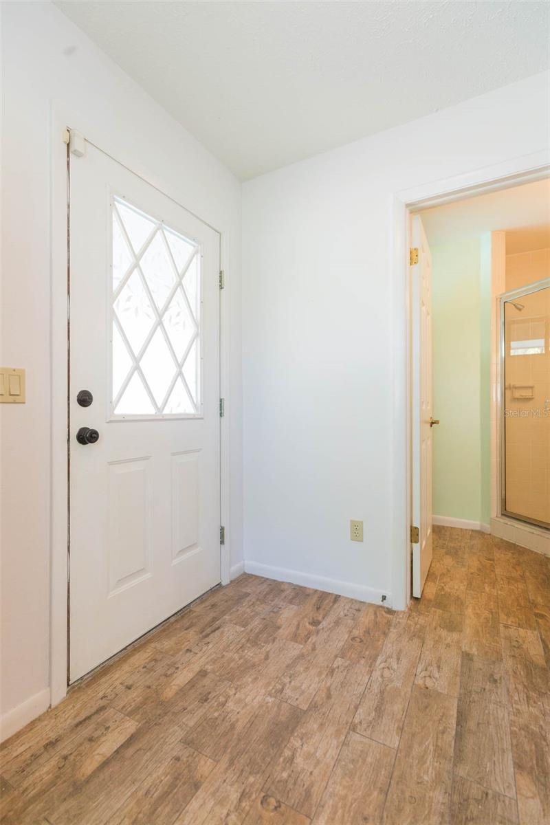15814 HAMPTON VILLAGE DR, TAMPA, FL, 33618
