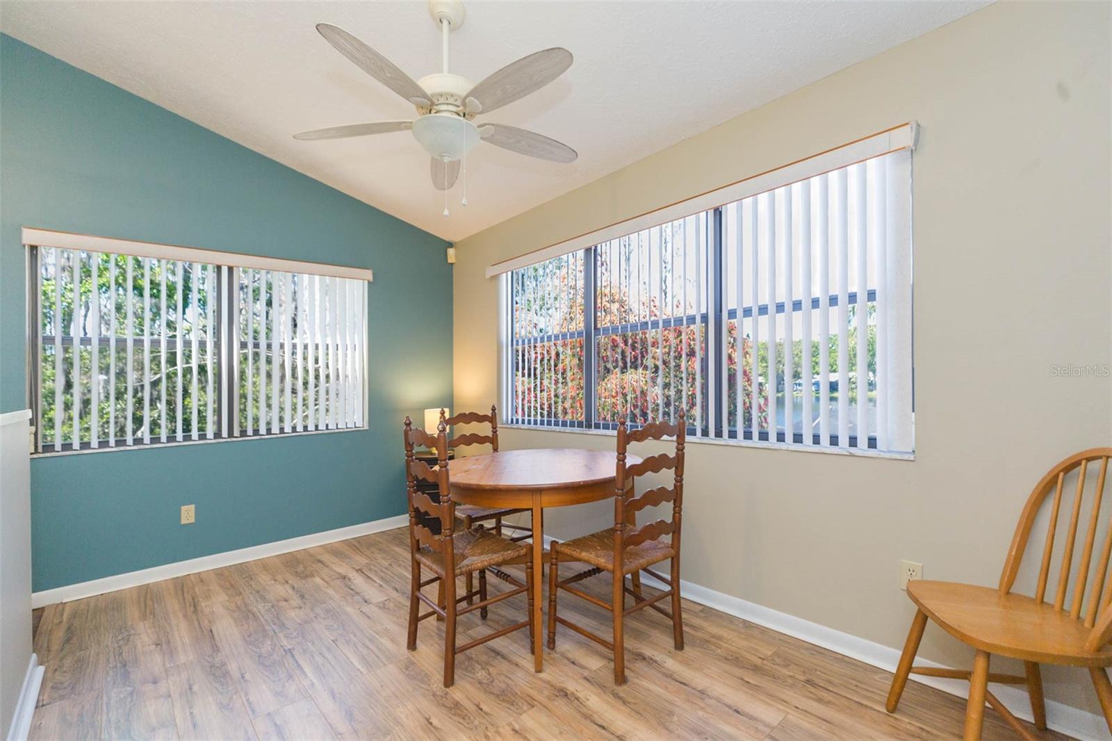 15814 HAMPTON VILLAGE DR, TAMPA, FL, 33618