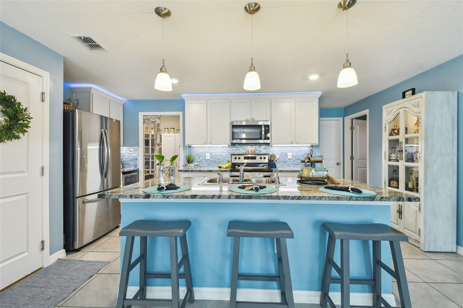 1202 7TH AVE NW, RUSKIN, FL, 33570