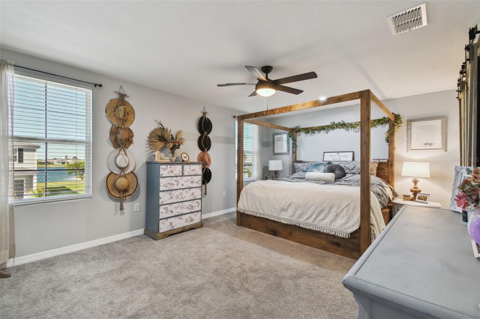 1202 7TH AVE NW, RUSKIN, FL, 33570