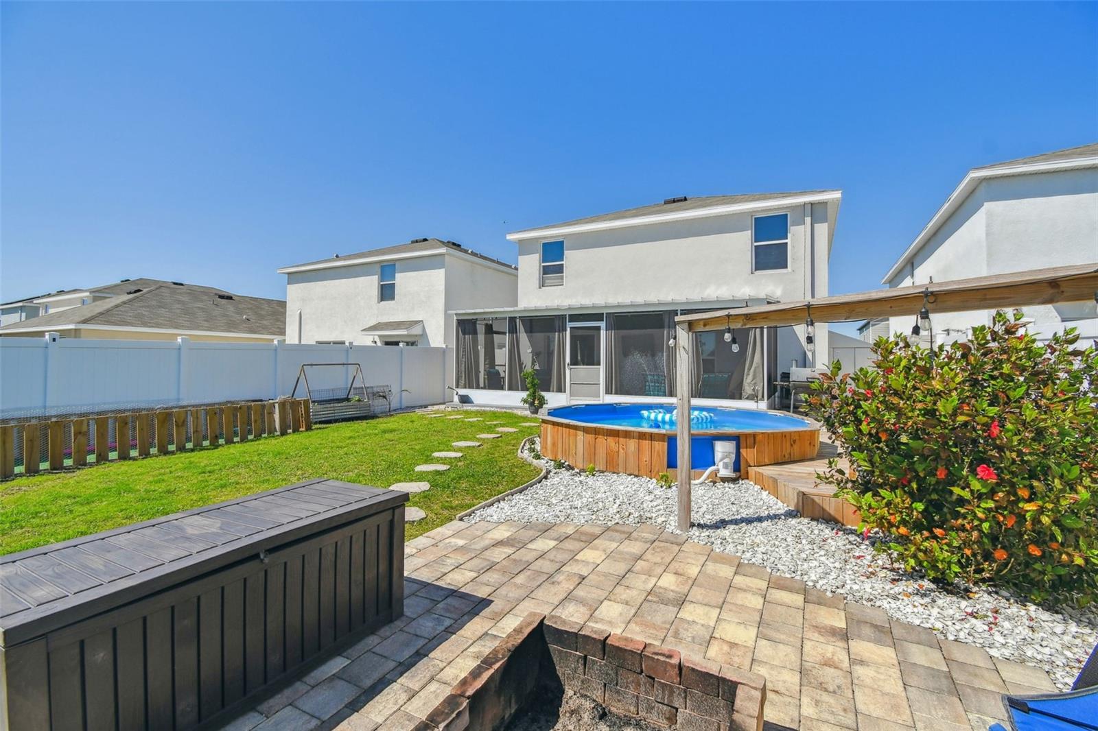 1202 7TH AVE NW, RUSKIN, FL, 33570
