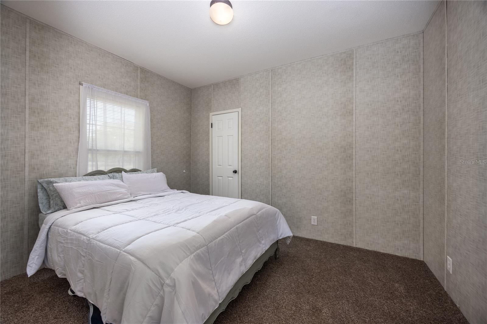 3670 NW 20TH AVE, BELL, FL, 32619