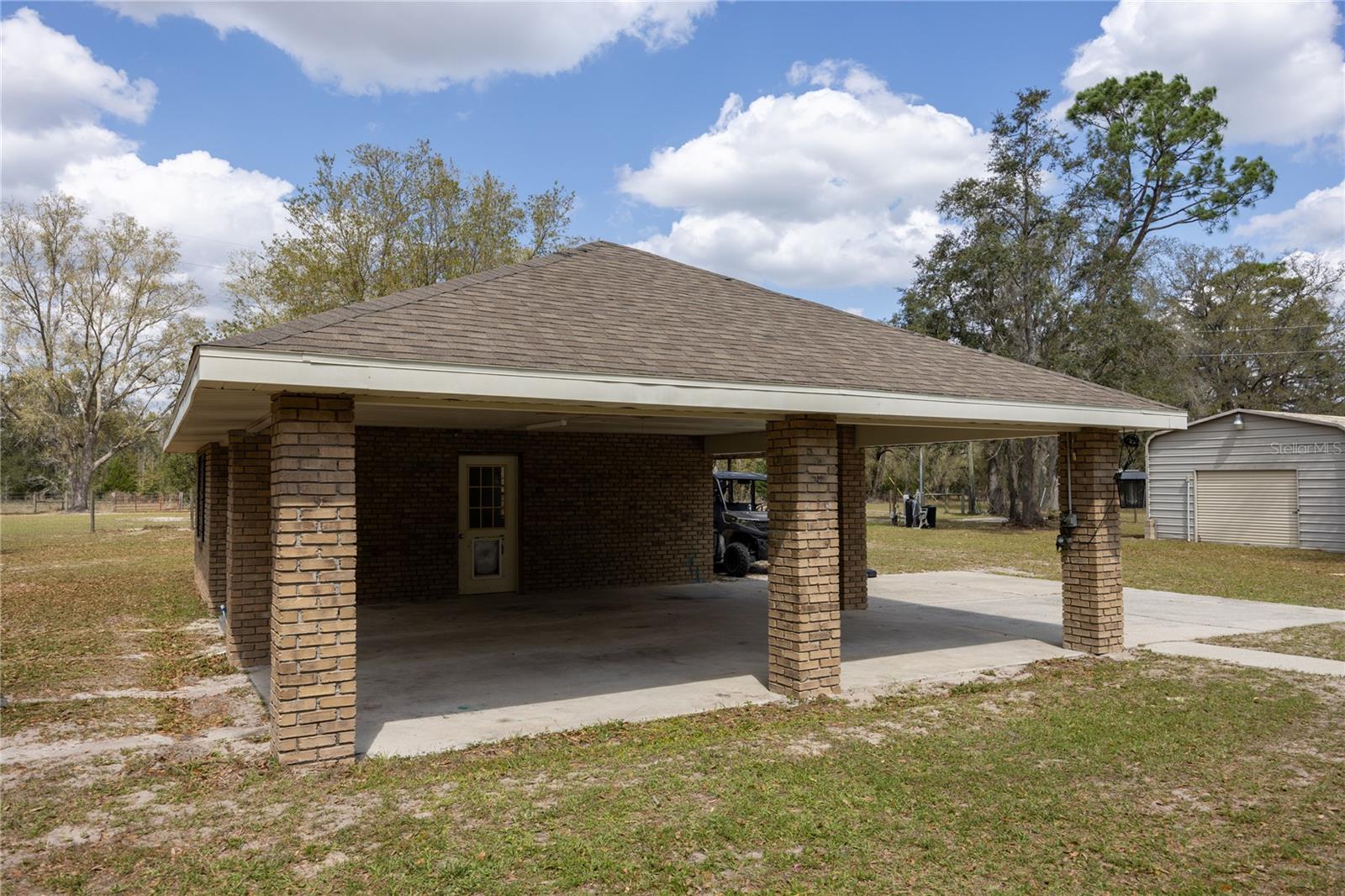 3670 NW 20TH AVE, BELL, FL, 32619