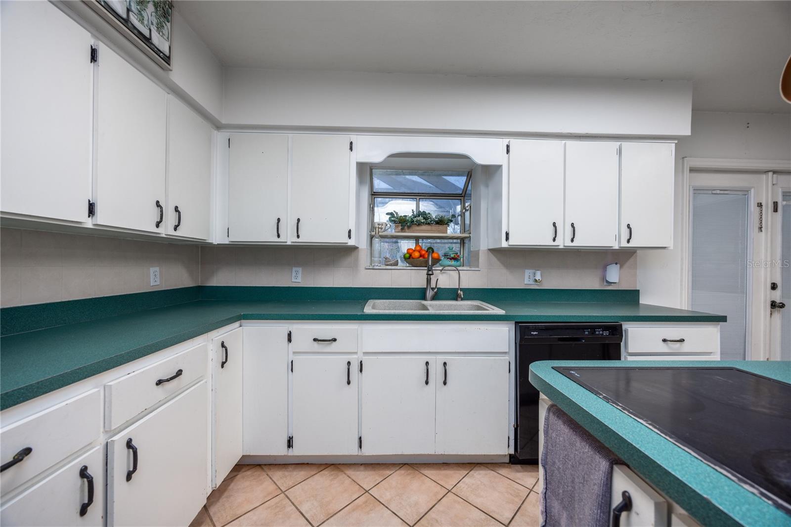3670 NW 20TH AVE, BELL, FL, 32619