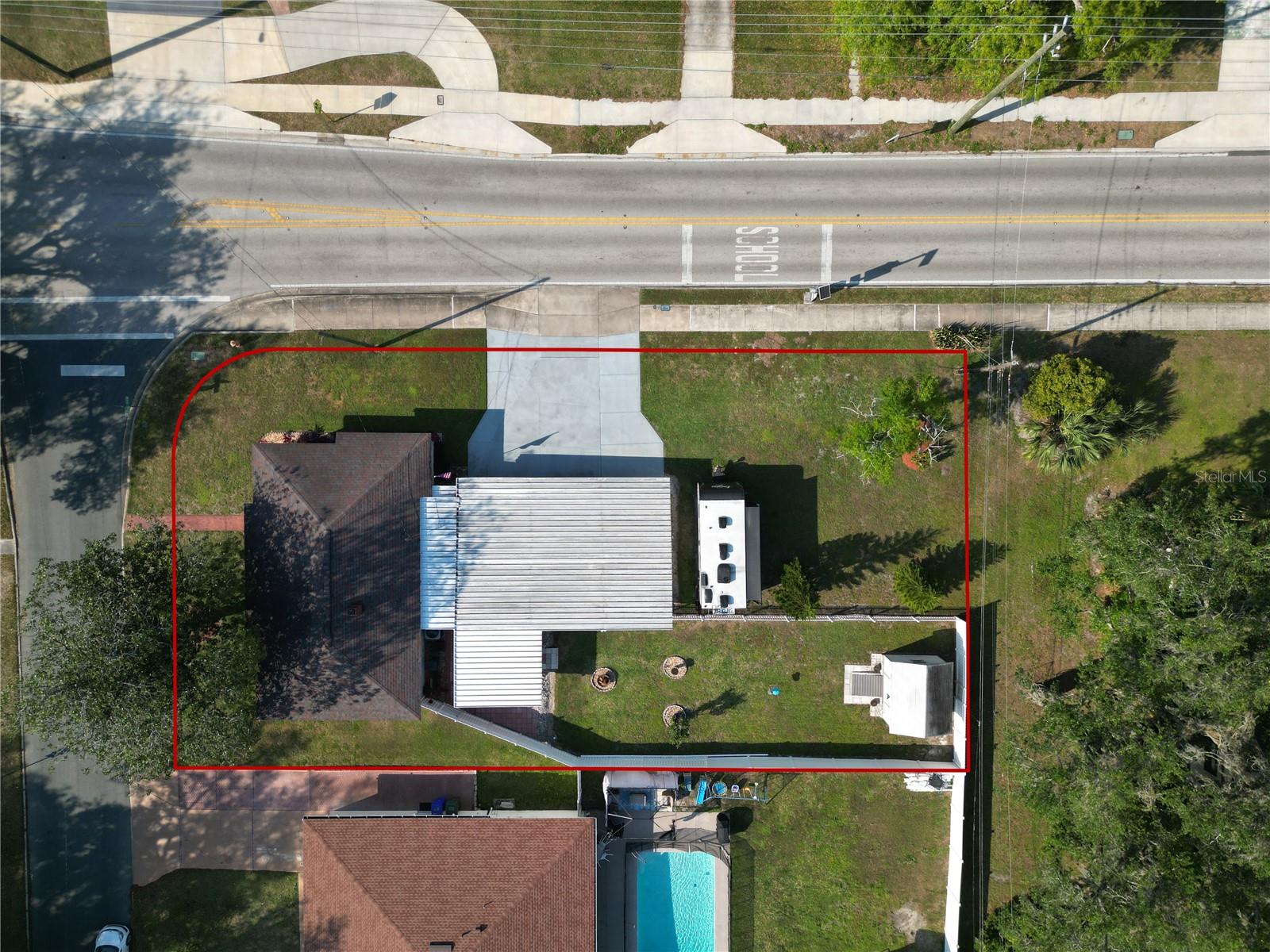 2104 W END AVE, LAKELAND, FL, 33803